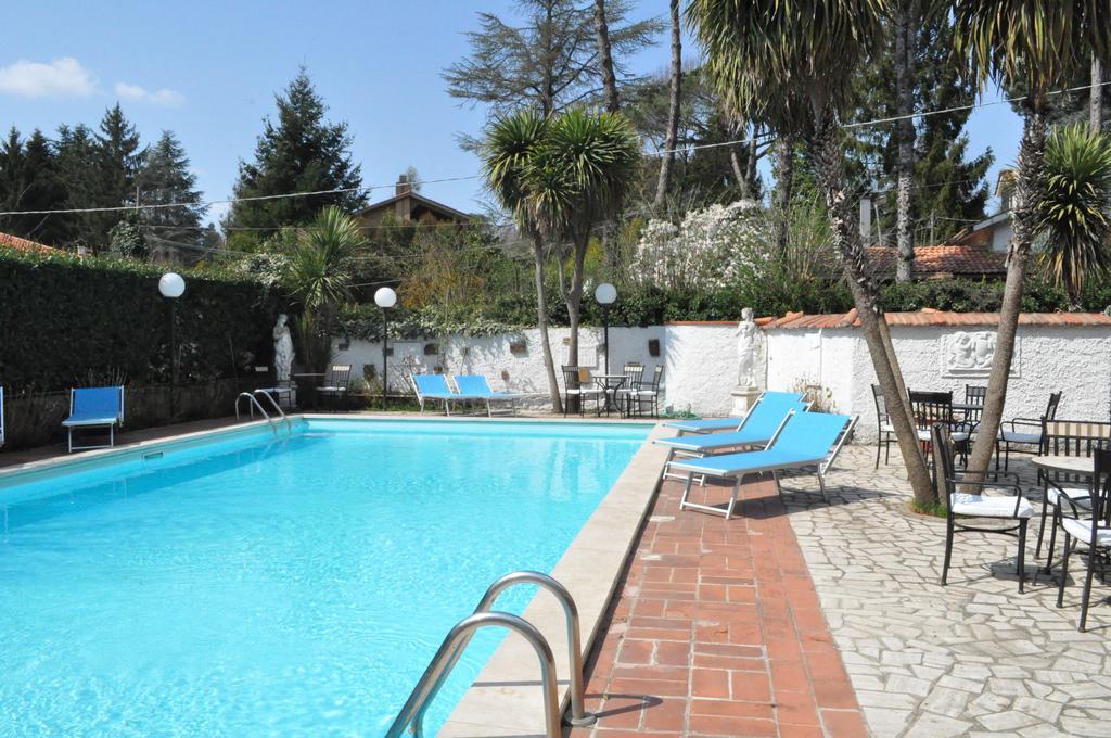 Artemis Hotel Nemi